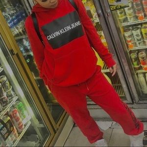 CALVIN KLEIN RED SWEATSUIT
